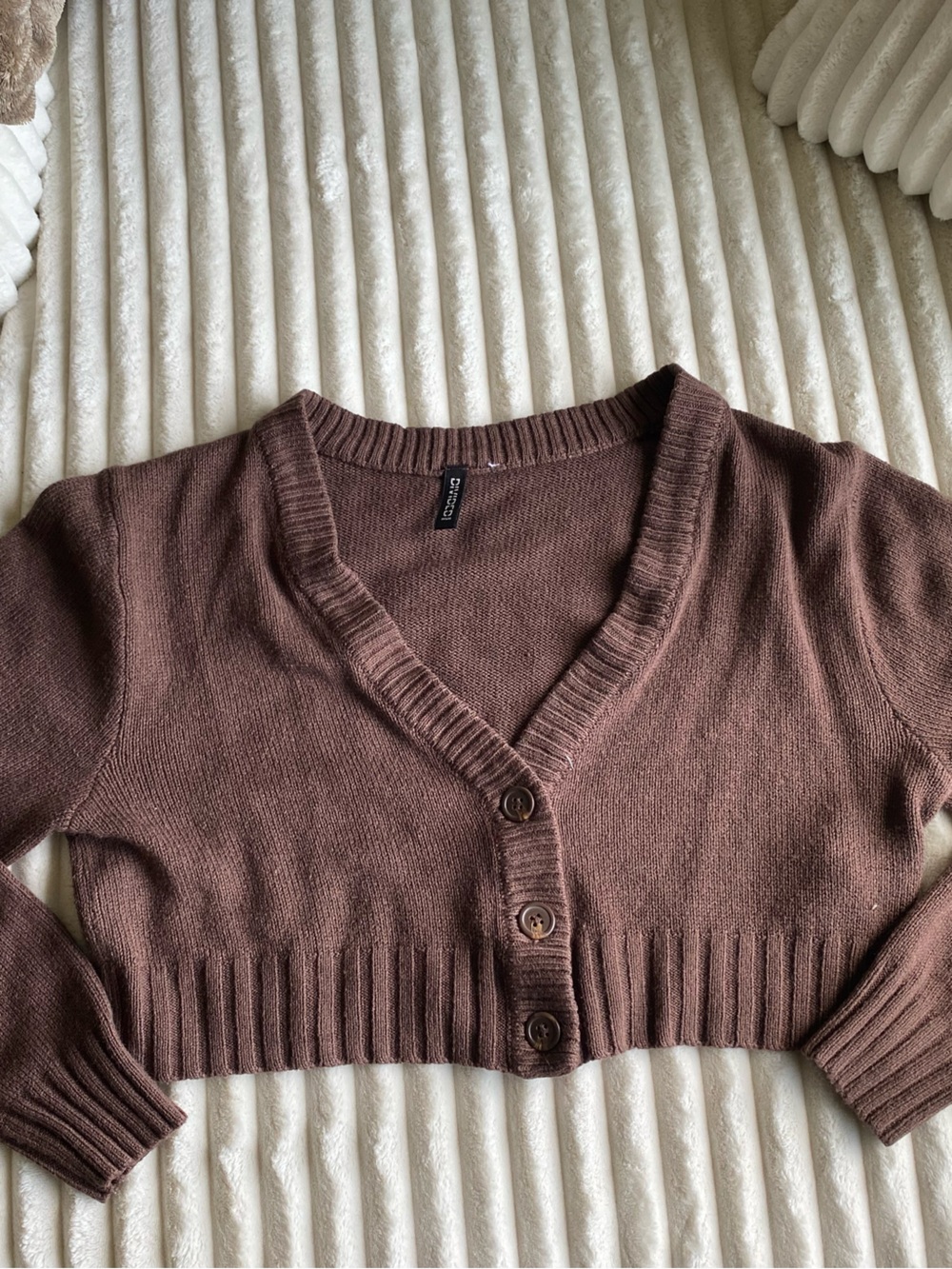 H&M Brown Cropped V‑Neck Cardigan
